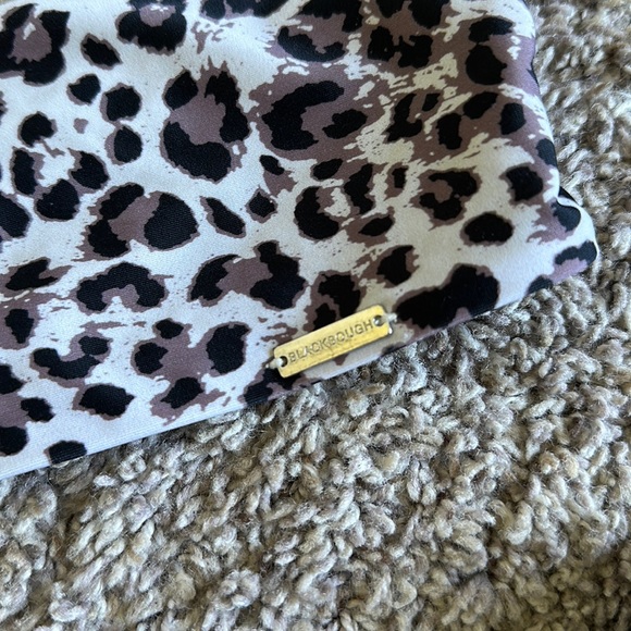 Blackbough leopard bikini set - Picture 2 of 4